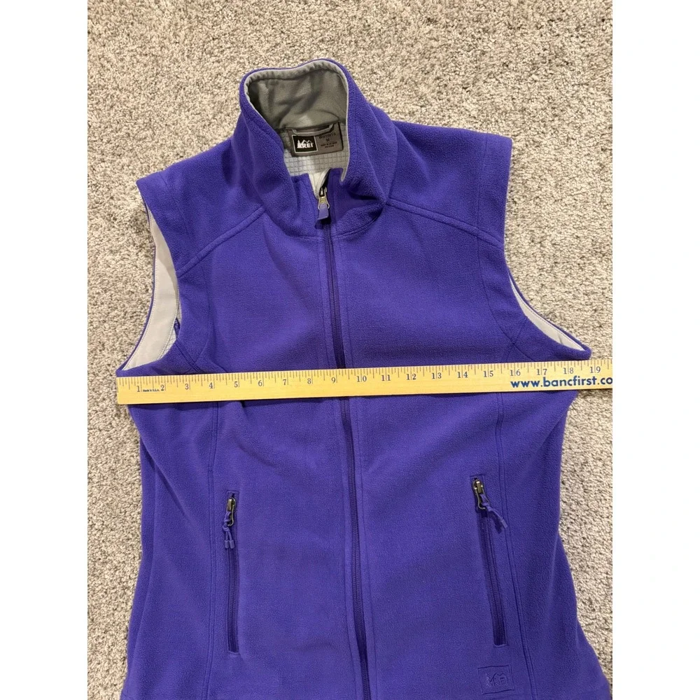 REI Fleece Vest Womens Medium Purple Full Zip Pockets Outdoor Hiking Outdoors